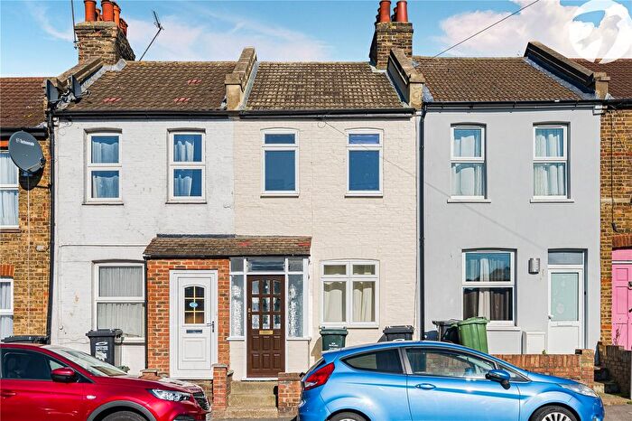 3 Bedroom Terraced House For Sale In St. Vincents Road, Dartford, Kent, DA1