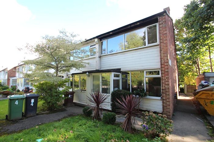 3 Bedroom End Of Terrace House To Rent In King George Gardens, Leeds, West Yorkshire, LS7