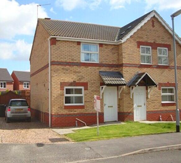 2 Bedroom Semi-Detached House To Rent In Fox Covert, South Hykeham, LN6