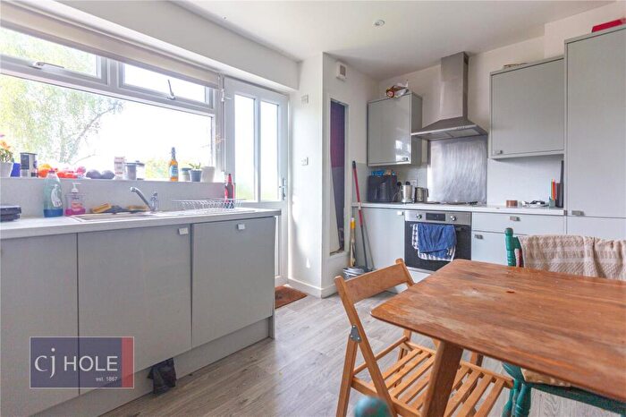 4 Bedroom Semi-Detached House To Rent In Kenmore Drive, Southmead, Bristol, BS7