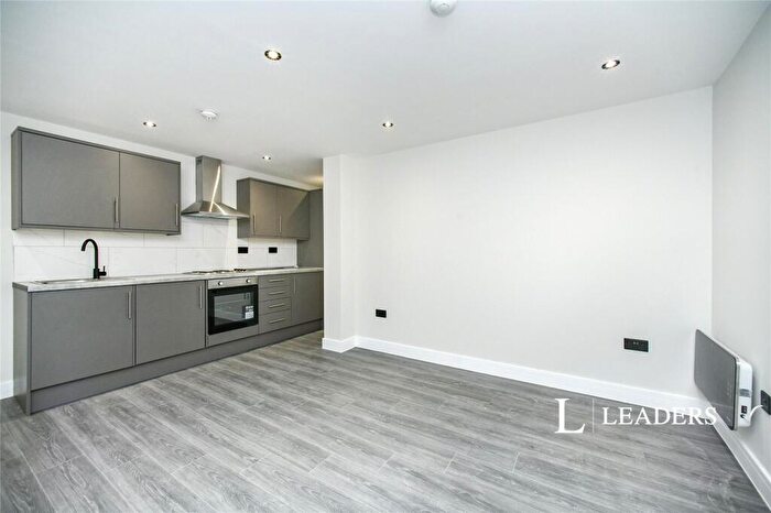 1 Bedroom Flat To Rent In South Coast Road, Peacehaven, East Sussex, BN10