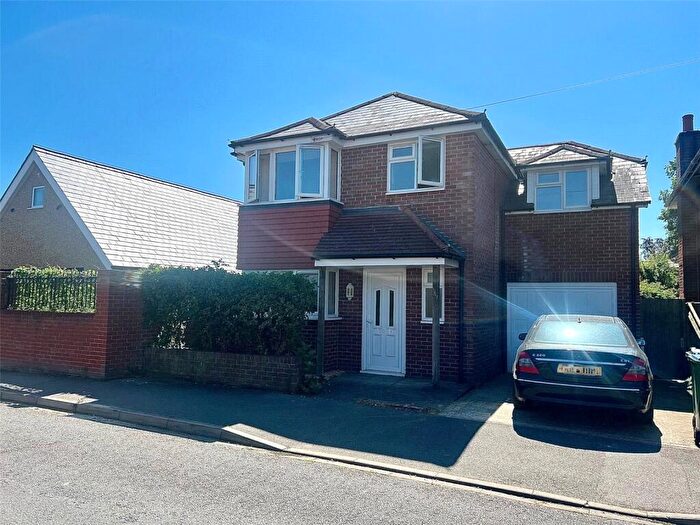 3 Bedroom Detached House To Rent In Howards Grove, Shirley, Southampton, Hampshire, SO15