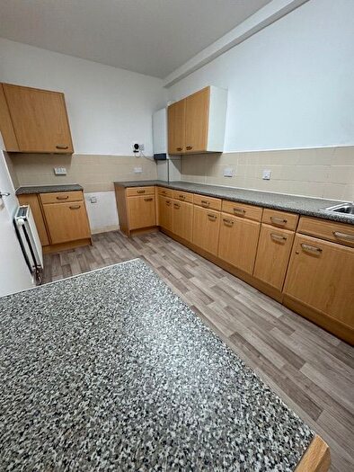 2 Bedroom Flat To Rent In East Barns Street, Clydebank, G81