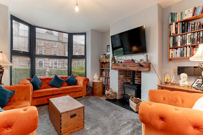3 Bedroom House For Sale In Cheltenham Mount, Harrogate, HG1