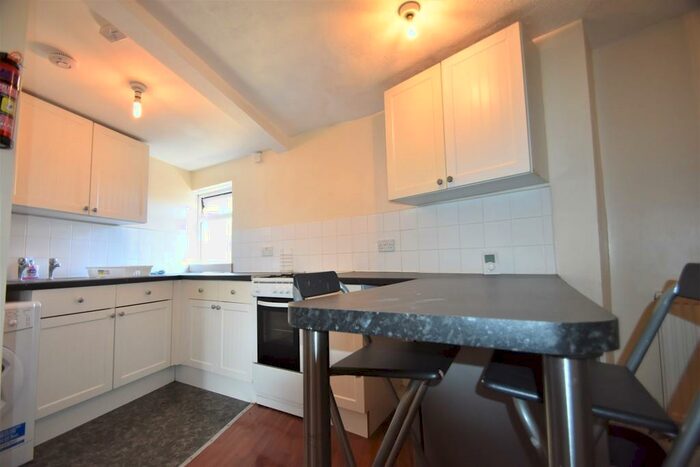 3 Bedroom Apartment To Rent In Queen Street, Portsmouth, PO1
