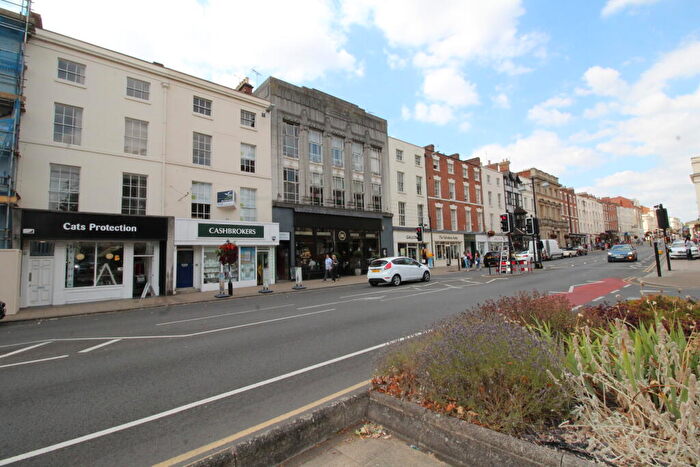 9 Bedroom Terraced House To Rent In A The Parade, Leamington Spa, CV32