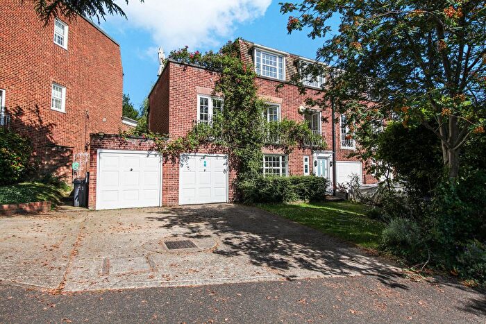 4 Bedroom End Of Terrace House To Rent In Newstead Way, Wimbledon, SW19