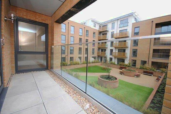 2 Bedroom Apartment To Rent In Watson Heights, Chelmsford, Essex, CM1