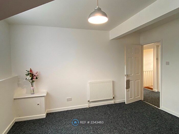 1 Bedroom Flat To Rent In Windsor Road, Liverpool, L13