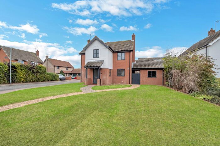 4 Bedroom Detached House For Sale In The Street, Woolpit, Bury St. Edmunds, IP30