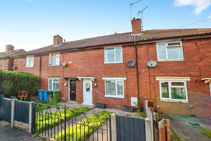 2 Bedroom Terraced House For Sale In Reindeer Street, Mansfield, Nottinghamshire, NG18