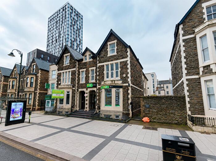 1 Bedroom Flat To Rent In Churchill Way, Cardiff, CF10