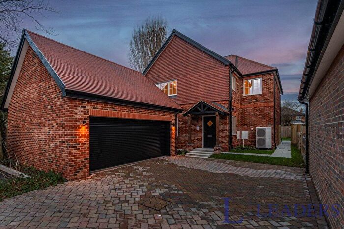 5 Bedroom Detached House For Sale In Hurston Lane, Storrington, Pulborough, RH20