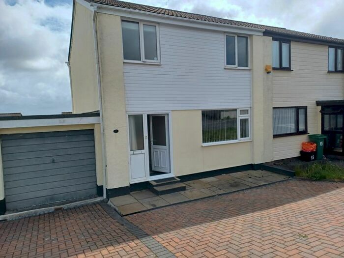 3 Bedroom Semi-Detached House To Rent In Ashley Close, Penwithick, St. Austell, PL26
