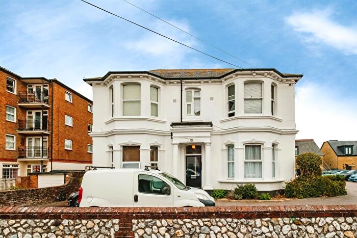1 Bedroom Flat For Sale In Byron Road, Worthing, BN11