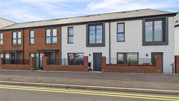 3 Bedroom Terraced House To Rent In Deepcut, GU16