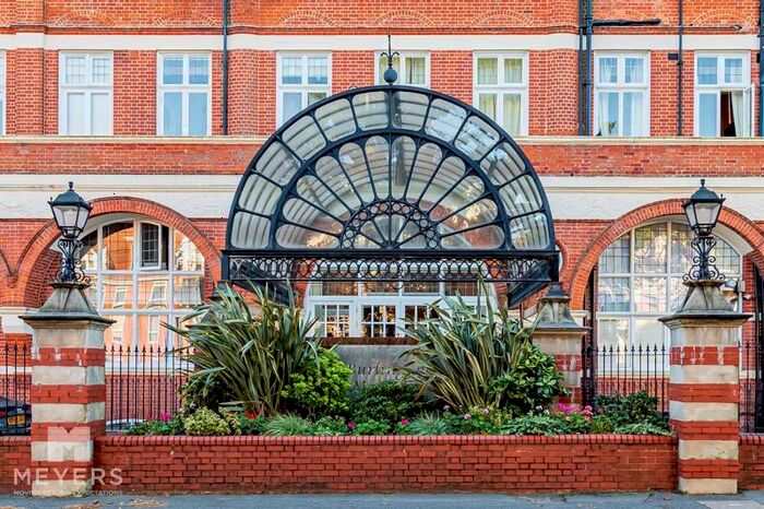 2 Bedroom Flat To Rent In Burlington Mansions, Owls Road, Bournemouth, BH5