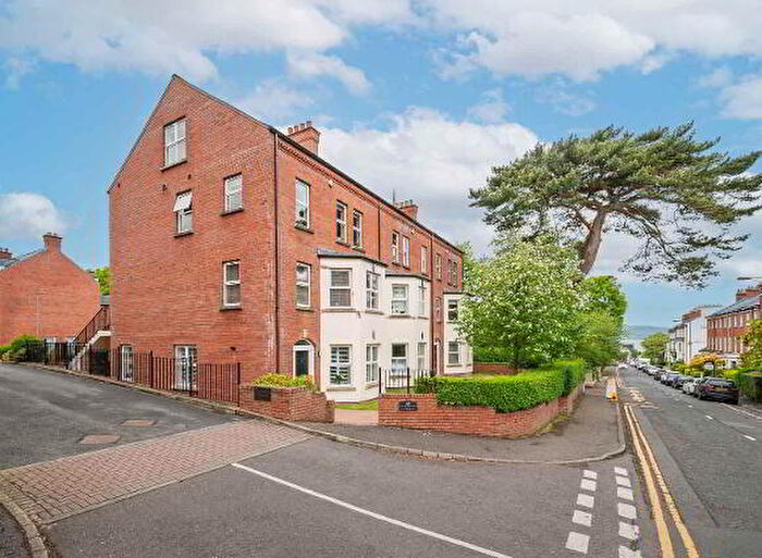 2 Bedroom Apartments For Sale In Church Court, Holywood, BT18