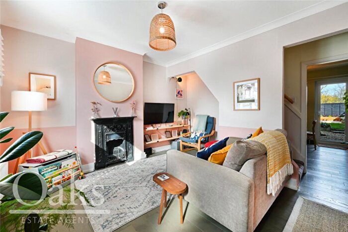 2 Bedroom Terraced House For Sale In Love Lane, South Norwood, SE25
