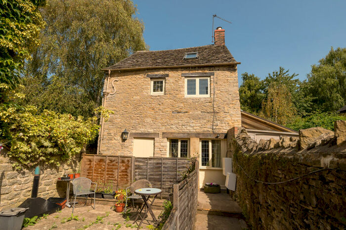 3 Bedroom Detached House To Rent In West End, Witney, OX28