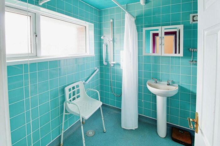 3 Bedroom Bungalow For Sale In Ellwood Avenue, Stanground, Peterborough, PE2