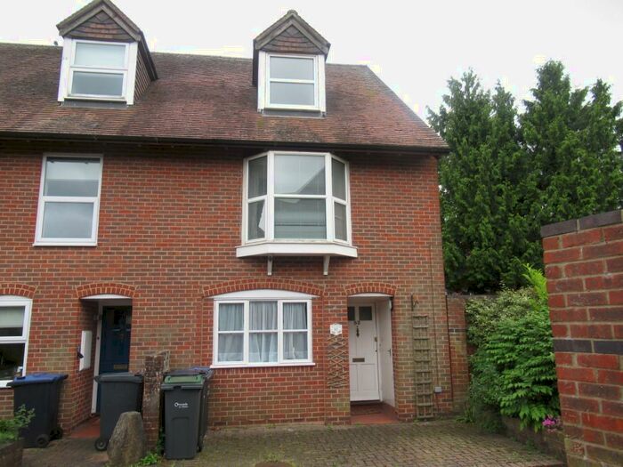 3 Bedroom End Of Terrace House To Rent In St. Ann Place, Salisbury, Wiltshire, SP1