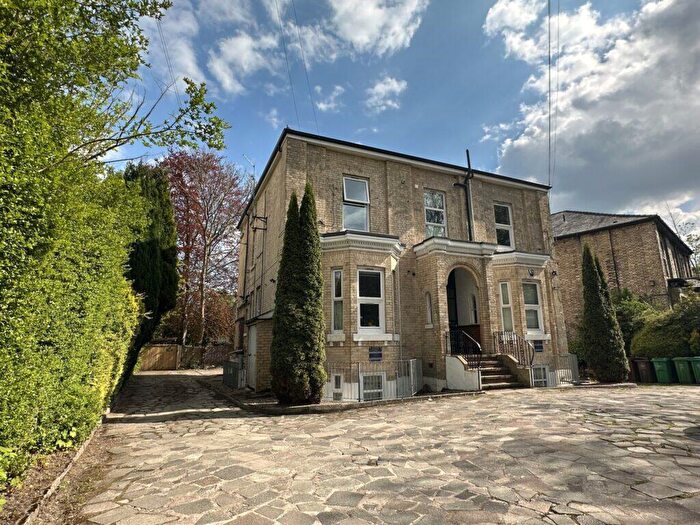 5 Bedroom Duplex To Rent In Wilmslow Road - Withington - £ Pppw, M20