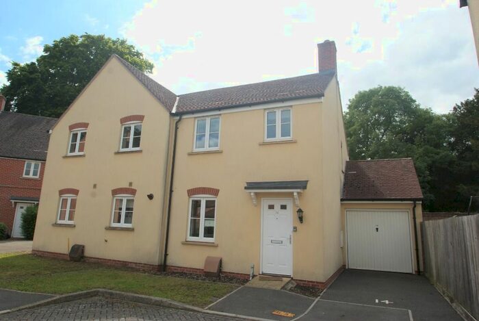 3 Bedroom Semi-Detached House To Rent In Trinity View Road, Tidworth, SP9