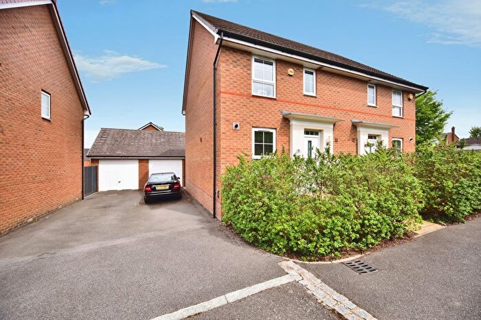 3 Bedroom Semi-Detached House For Sale In Woodpecker Close, Allington, Maidstone, Kent, ME16