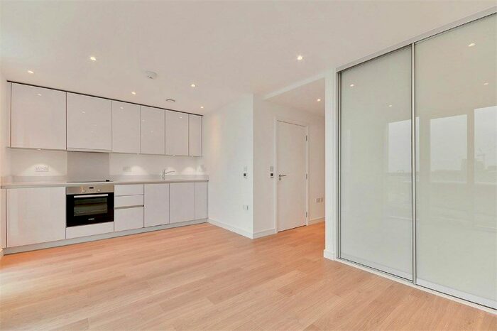 Studio To Rent In Pinnacle Apartments, Saffron Central Square, Croydon, CR0