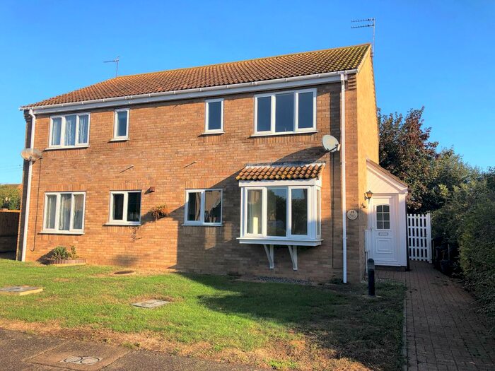 1 Bedroom Terraced House To Rent In Chelmer Close, Kirby Cross, Frinton-On-Sea, CO13