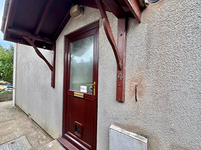 1 Bedroom Maisonette To Rent In Victoria Park Road, Torquay, TQ1