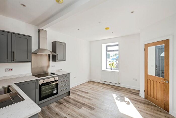 3 Bedroom End Of Terrace House For Sale In Heol Twrch, Lower Cwmtwrch, Swansea, SA9
