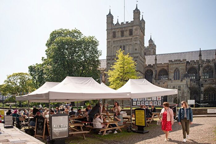 2 Bedroom Flat To Rent In Exeter, EX2