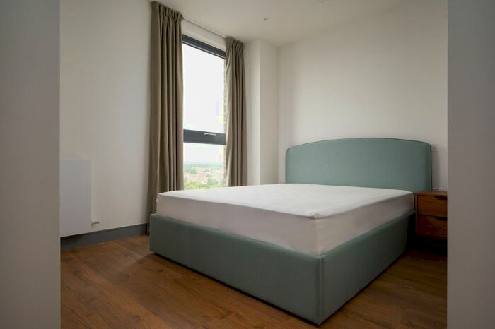 1 Bedroom Studio To Rent In Gessner Apartments, Watermead Way, Tottenham Hale, N17