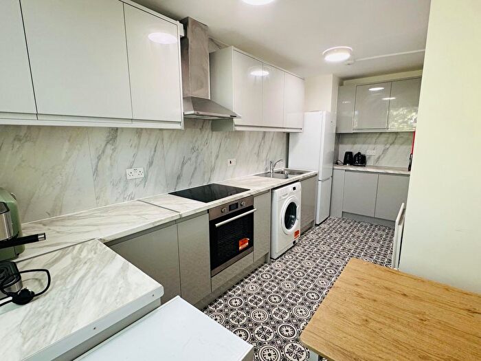 5 Bedroom Flat To Rent In Albany Street, Ucl/Regents Park, NW1