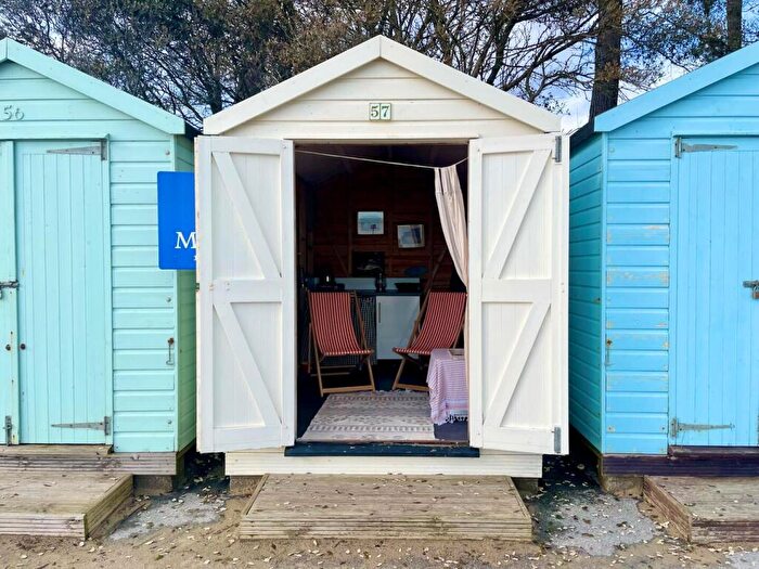 House For Sale In Avon Beach, Mudeford, Christchurch, BH23