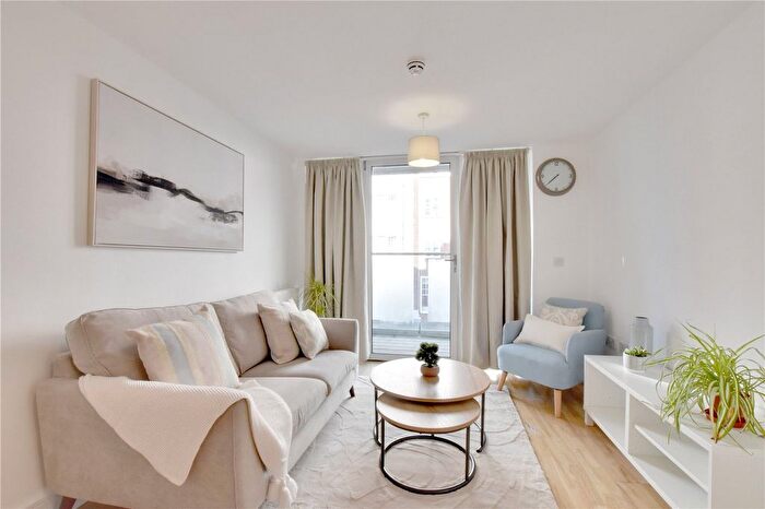 1 Bedroom Flat For Sale In Norfolk House, Brookmill Road, Deptford, London, SE8