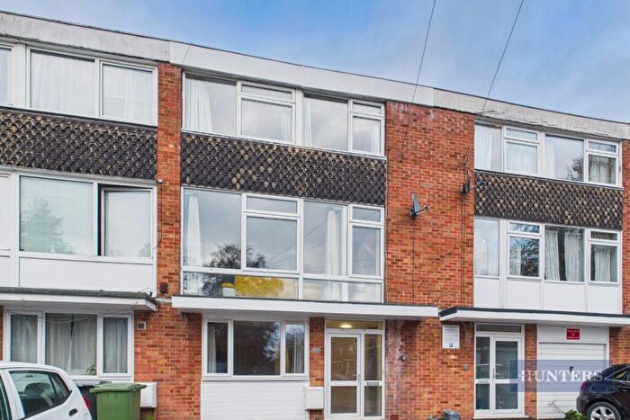 5 Bedroom Terraced House To Rent In Sparkford Close, Winchester, SO22