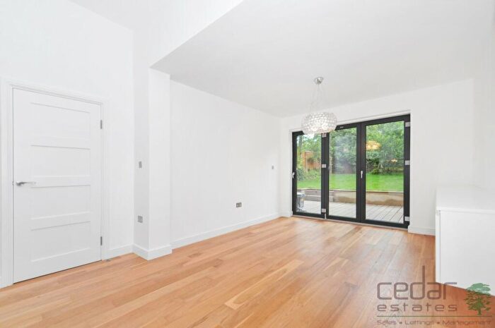 2 Bedroom Flat To Rent In Fordwych Road, West Hampstead, NW2
