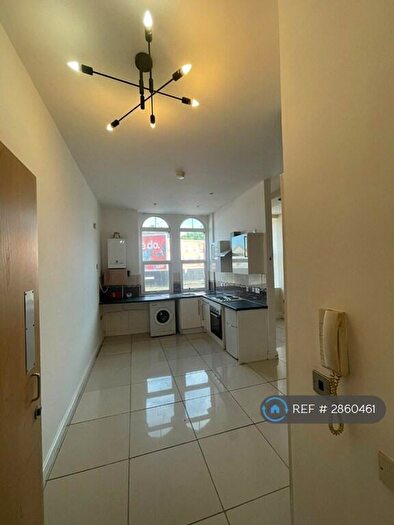 Studio To Rent In Corporation Road, Newport, NP19