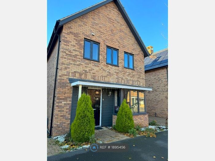 3 Bedroom Detached House To Rent In Masham Way, Milton Keynes, MK8