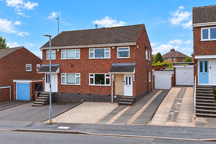 Semi Detached House For Sale In Farr Wood Close, Groby, Leicester, Leicestershire, LE6