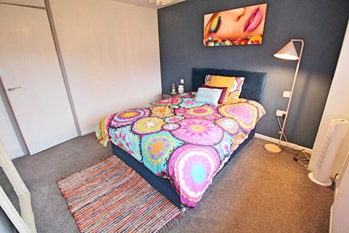 3 Bedroom Terraced House For Sale In Whaley Common, Langwith, NG20