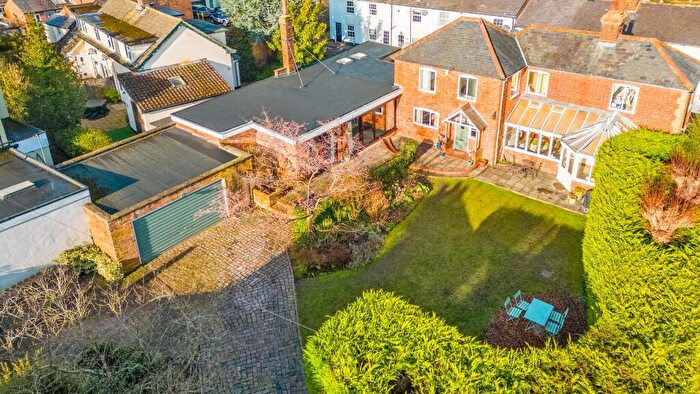 4 Bedroom Detached House For Sale In New Town, Codicote, SG4