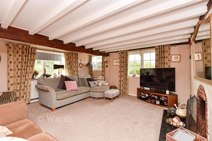 5 Bedroom Detached House For Sale In Chestnut Wood Lane, Borden, Sittingbourne, Kent, ME9