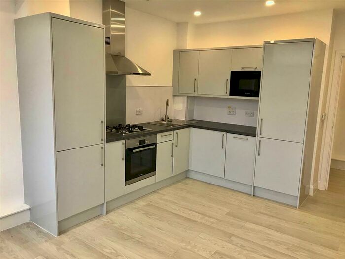 2 Bedroom Apartment To Rent In Goodrich Mews, Dudley, DY3