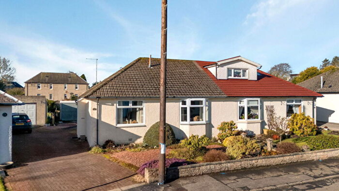 2 Bedroom Semi-Detached Bungalow For Sale In Cochrane Street, Strathaven, ML10