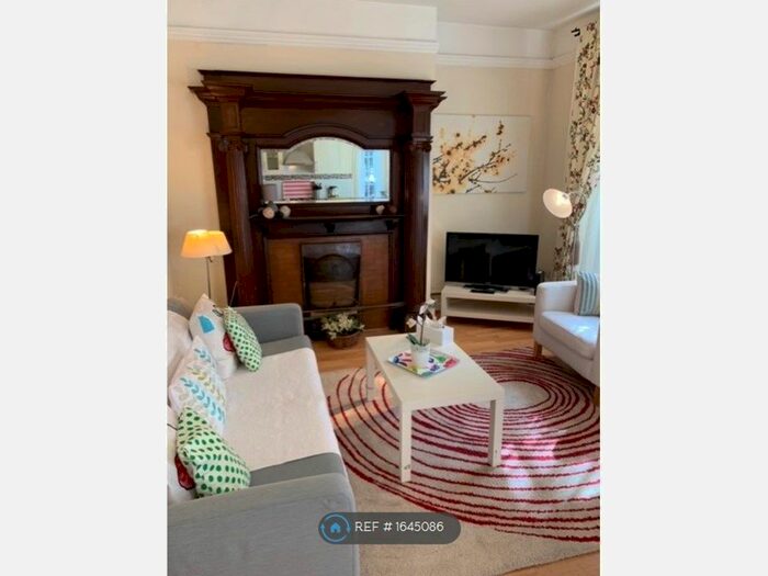 2 Bedroom Flat To Rent In London Road, Leicester, LE2