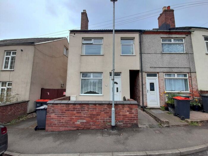 2 Bedroom End Of Terrace House To Rent In Columbia Street, Huthwaite, NG17